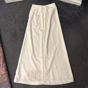White maxi skirt
